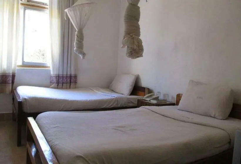 اتاق استاندارد, Wagon Wheel Hotel Eldoret