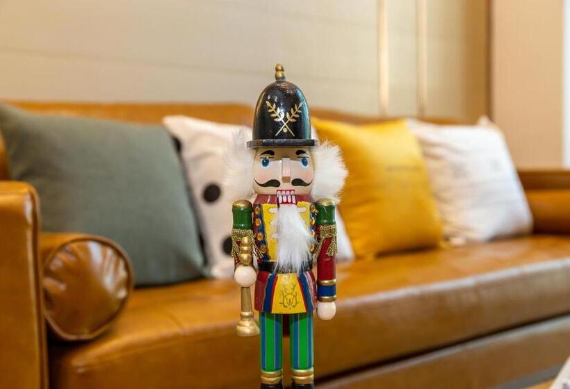 Classic Room, Livetour Hotel Zhujiang New Town Guangzhou