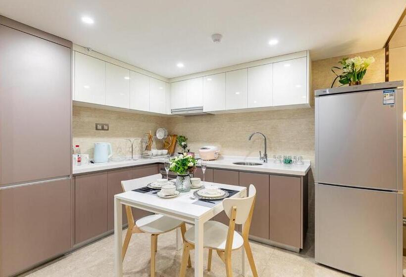 Standard Room, Livetour Hotel Zhujiang New Town Guangzhou