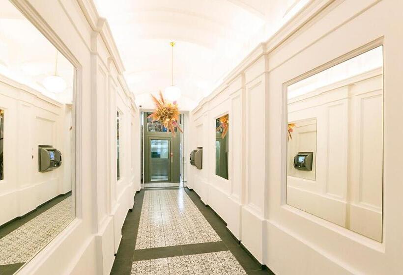 1 Bedroom Penthouse Apartment, Mint@naschmarkt Premium Apartments