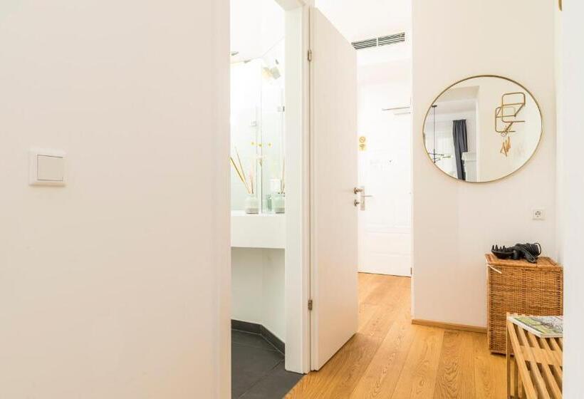 استودیوی استاندارد, Mint@naschmarkt Premium Apartments