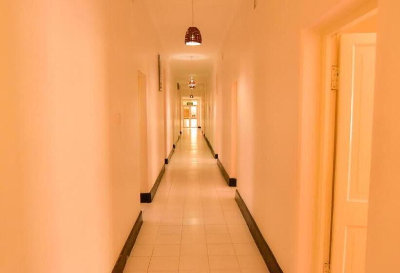 اتاق اکونومی یک تخته, Wagon Wheel Hotel Eldoret