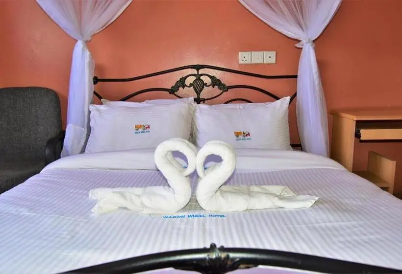 اتاق لوکس یک تخته, Wagon Wheel Hotel Eldoret
