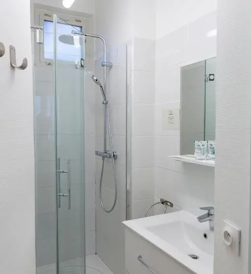 景色の見えるスタンダード4人部屋, Gîte De La Plage