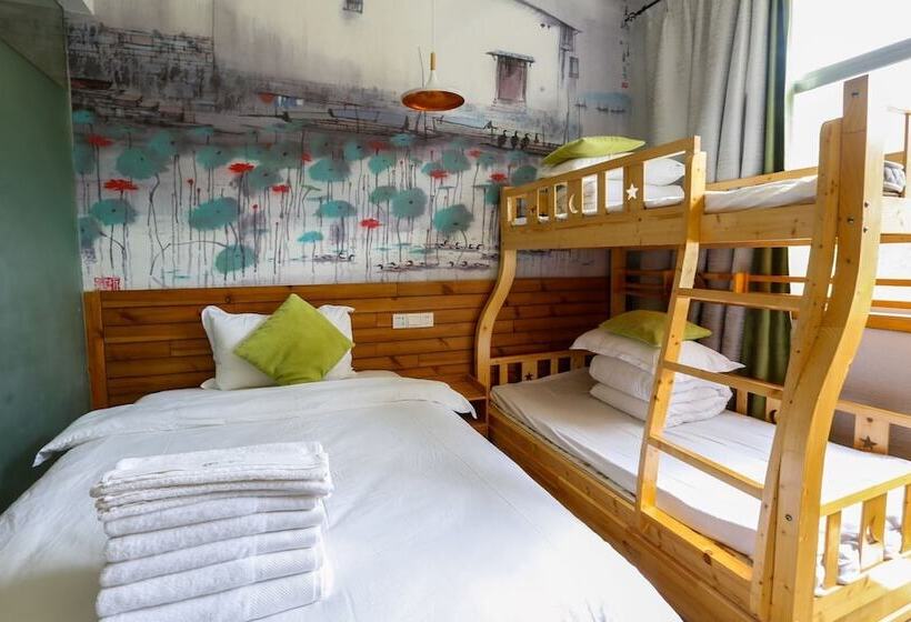 Aile Odası, Zhangjiajie Forest Park Youth Hostel