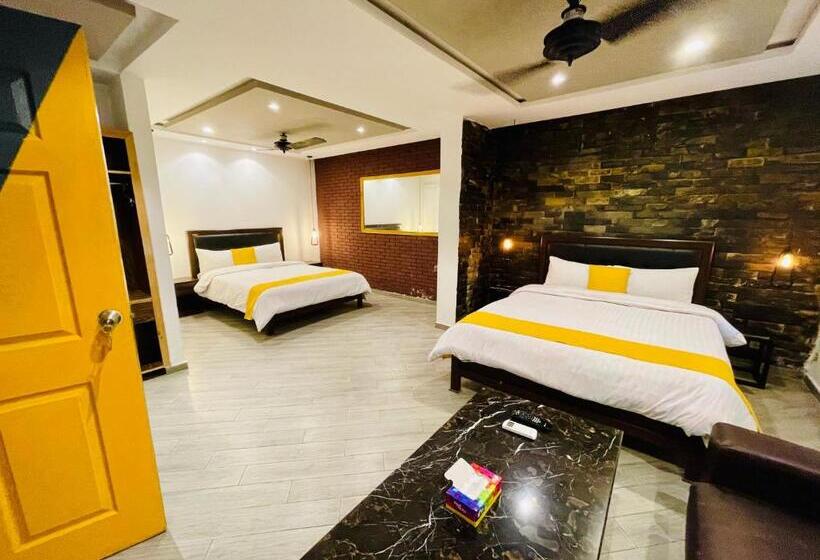 سوییت خانوادگی, 12th Avenue