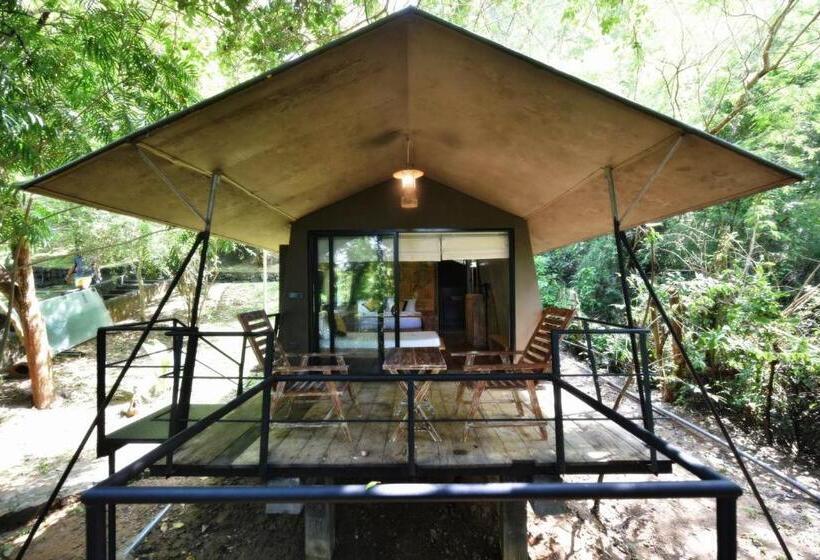 شاليه غرفة نوم واحدة, Ele Camp Udawalawe