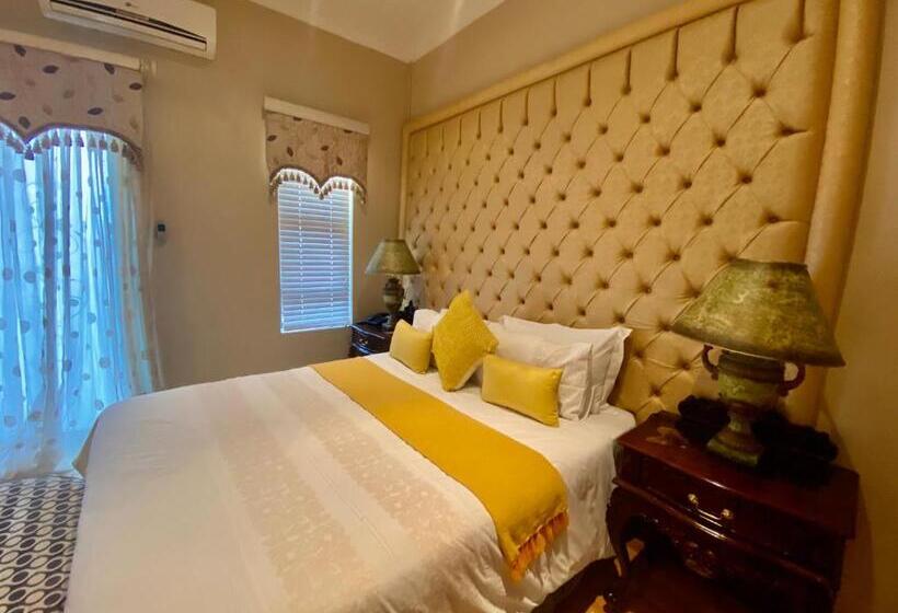 マウンテンビュースタンダードルーム, Re Union Vacations