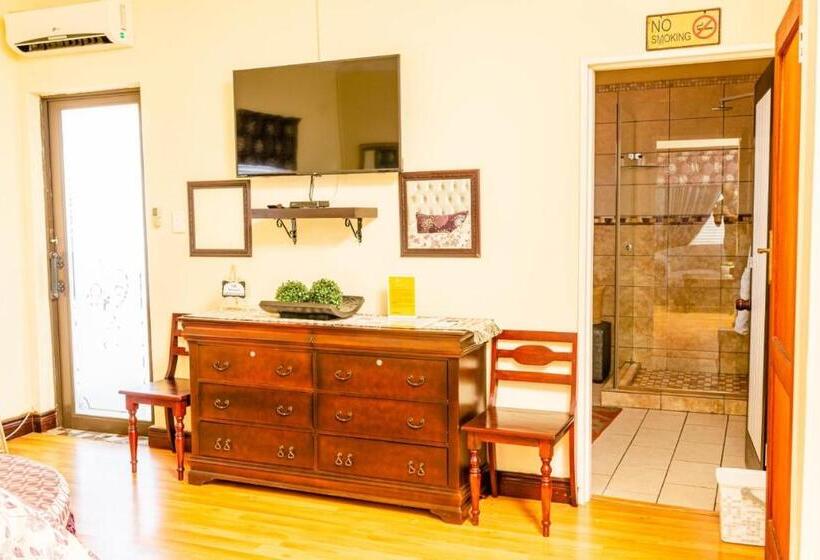 ファミリールーム, Re Union Vacations