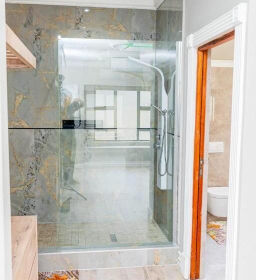 エクゼクティブスイート, Re Union Vacations