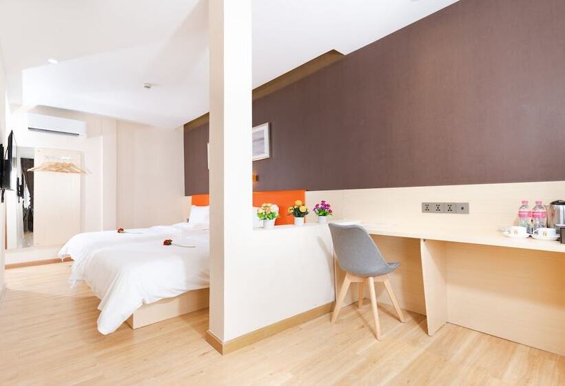 חדר סופריור, 7 Days Premium