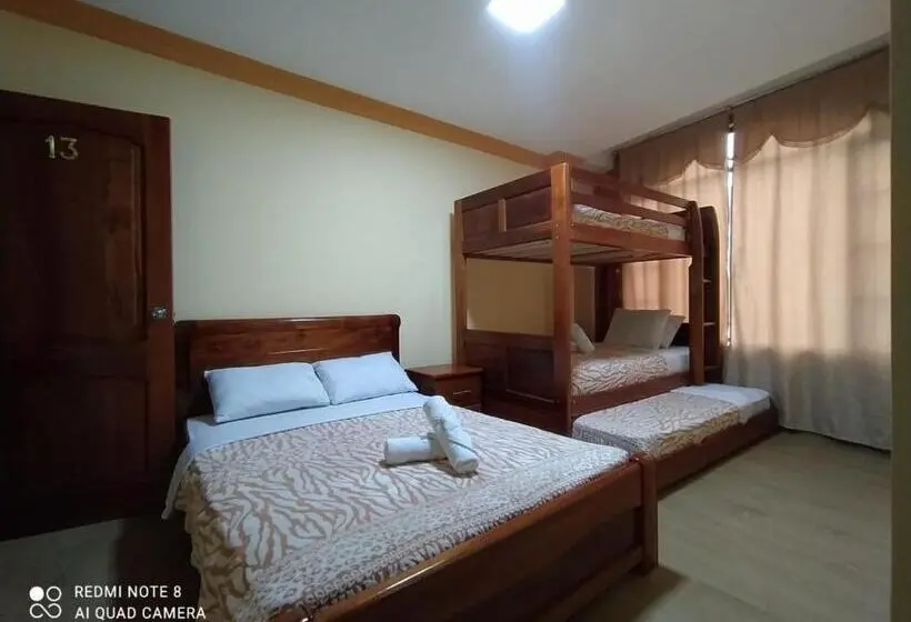 اتاق خانوادگی, Hostal El Eden De Mindo