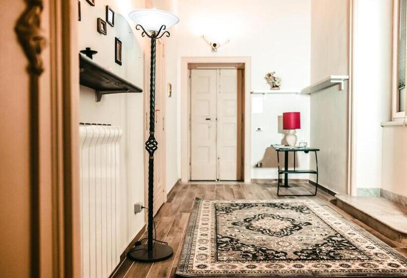 豪华三人间, Domus Antica