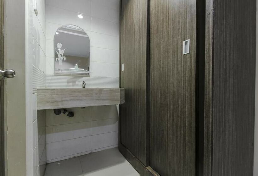 Номер Стандарт, Reddoorz Plus Syariah @ Jalan Sriwijaya Medan