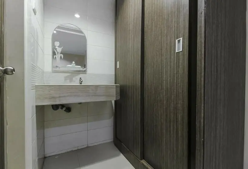 スタンダードルーム, Reddoorz Plus Syariah @ Jalan Sriwijaya Medan