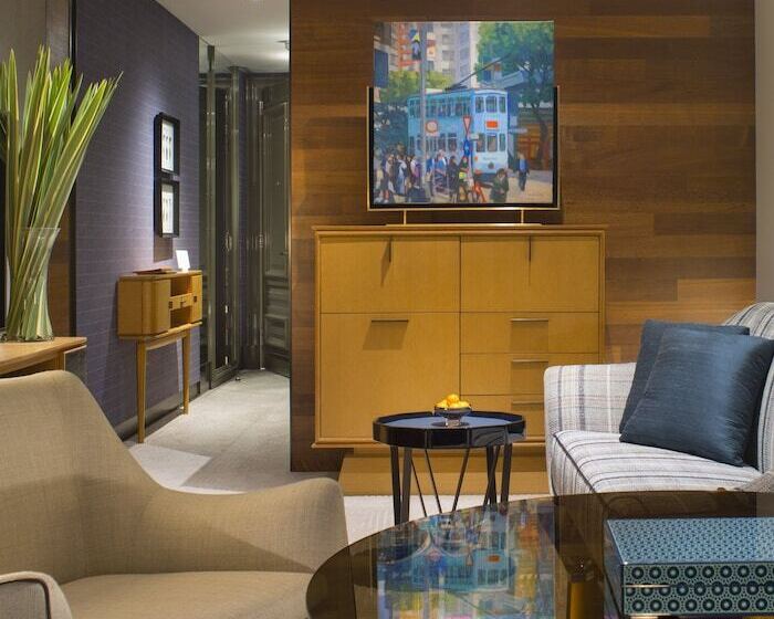 اتاق استاندارد با تخت دوبل و چشم‌انداز, Rosewood Hong Kong