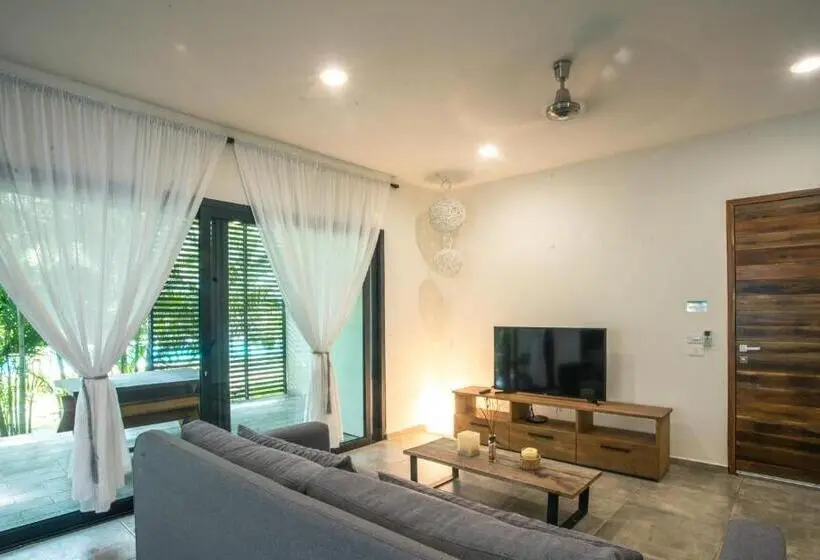 プール付きジュニアスイート, Panacea Condo Tulum