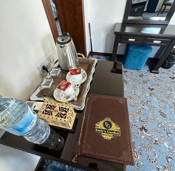 Номер Superior Кровать Кинг, Emirs Garden Residence