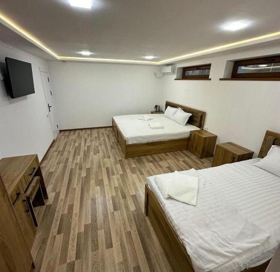 Номер Стандарт Трехместный, Emirs Garden Residence