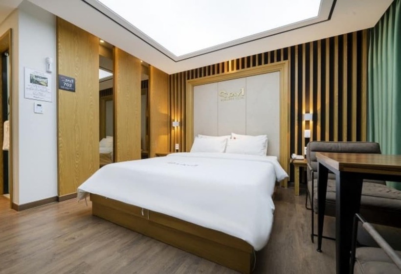 Premium-huone, Stay