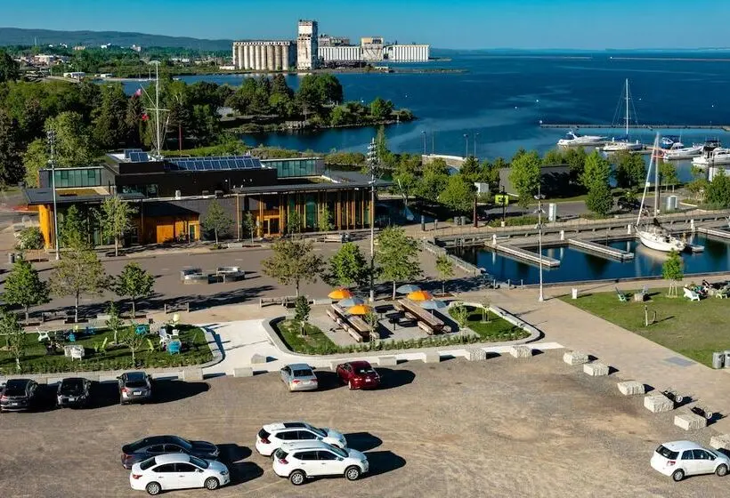 اتاق استاندارد با 2 تخت دوبل, Delta Hotels By Marriott Thunder Bay