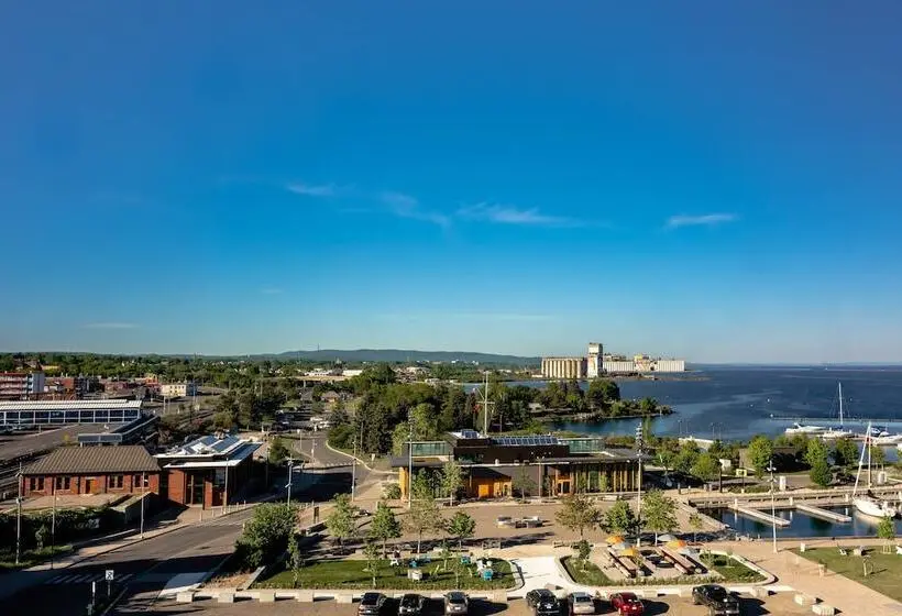 اتاق استاندارد با 2 تخت دوبل, Delta Hotels By Marriott Thunder Bay