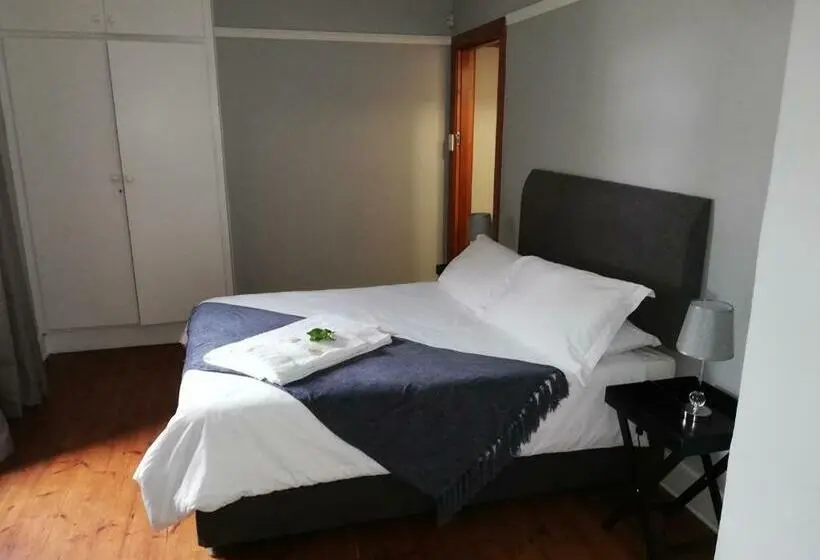اتاق خانوادگی, La Maison On 3rd Guesthouse