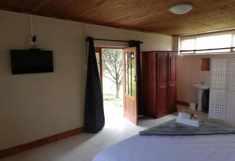 اتاق لوکس با چشم‌انداز باغ, La Maison On 3rd Guesthouse