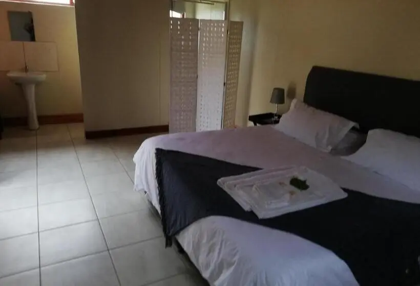 اتاق لوکس با چشم‌انداز باغ, La Maison On 3rd Guesthouse