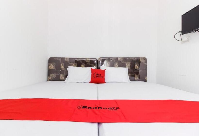 스탠다드 룸, Reddoorz Near Sam Ratulangi Airport Manado