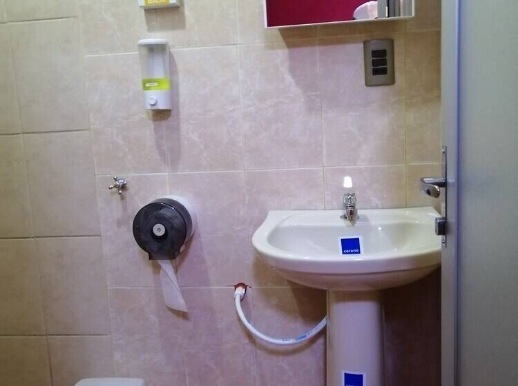 اتاق استاندارد, Gran Copacabana Hostal