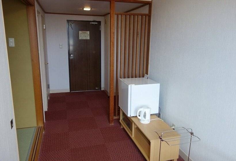 Quarto Estandar, Hamamura Onsen Totoya