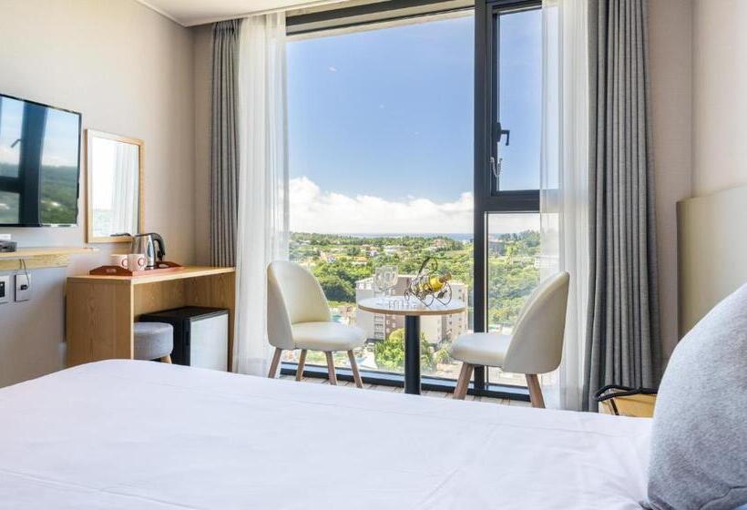 Номер Стандарт, Shin Shin Hotel Cheonjiyeon
