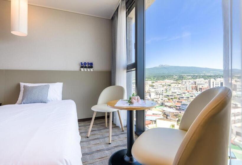 Номер Стандарт, Shin Shin Hotel Cheonjiyeon