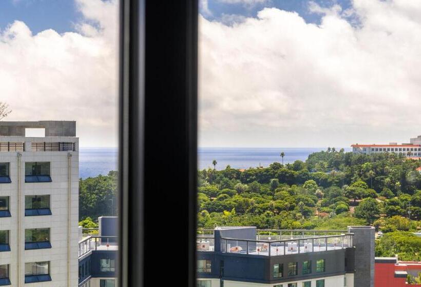 Номер Стандарт Трехместный, Shin Shin Hotel Cheonjiyeon