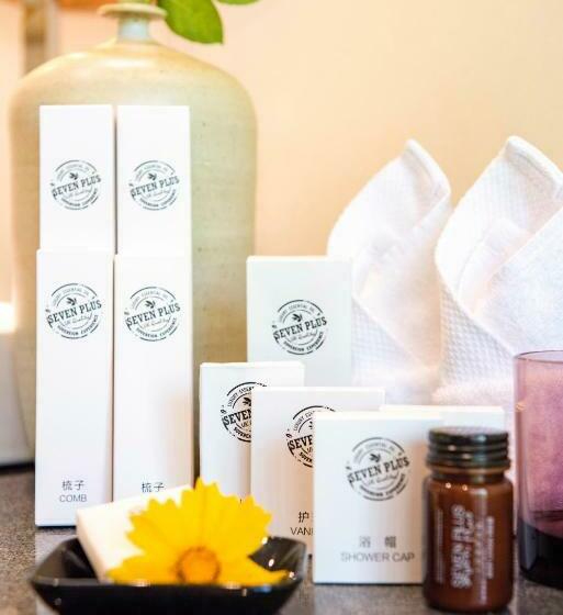 带观景的标准间, Zhangjiajie Creek