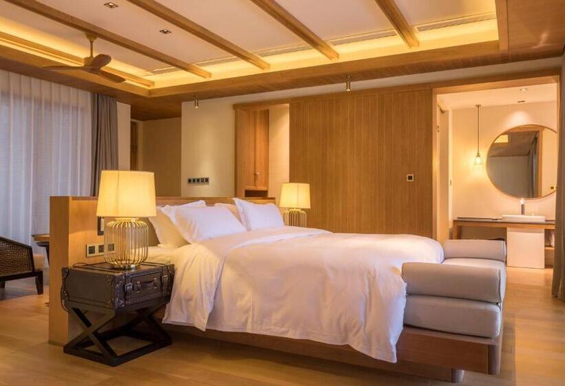 家庭套房, Zhangjiajie Creek