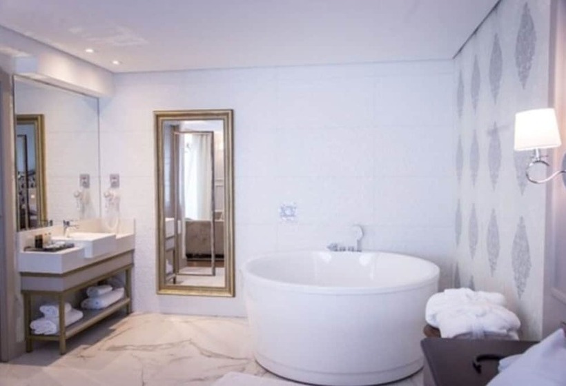 Люкс, Daara Transamerica Collection Gramado