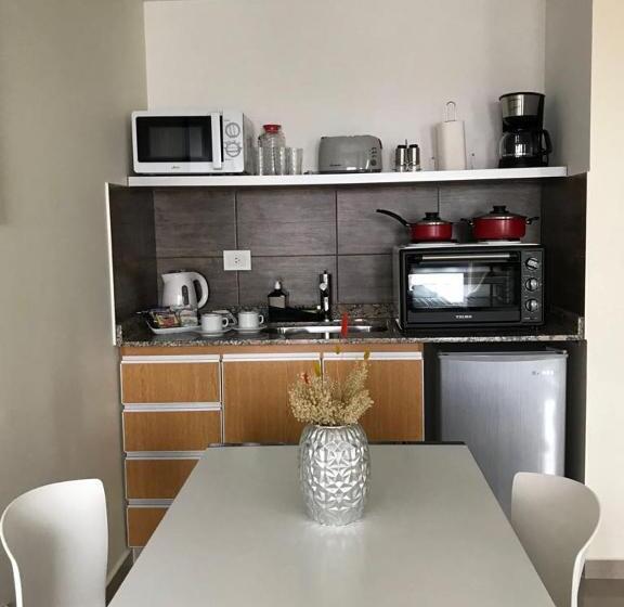 １ベッドルームアパートメント, Illia 121 Apart