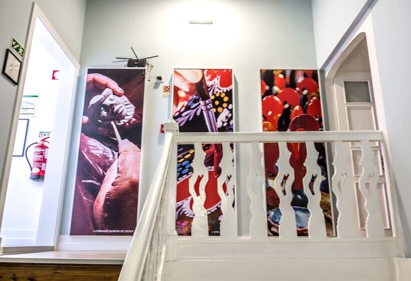 غرفة قياسية ثلاثية, In Barcelos Hostel & Guest House