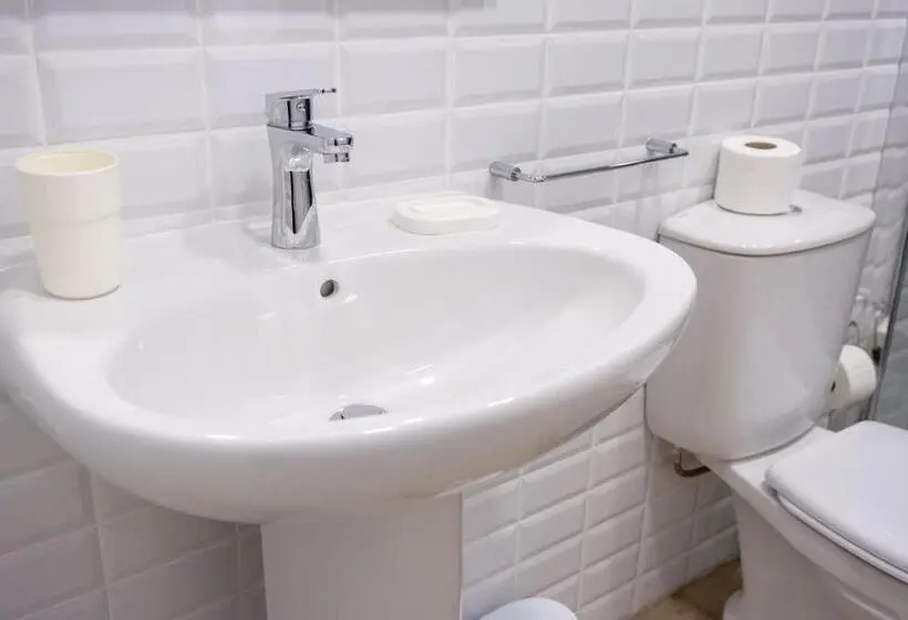 コンフォートトリプルルーム, In Barcelos Hostel & Guest House