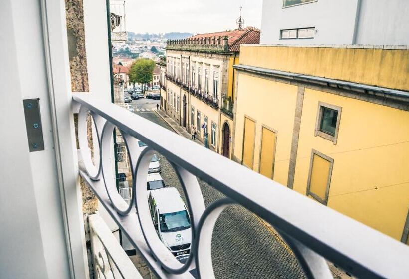 Трехместный Номер Комфорт, In Barcelos Hostel & Guest House