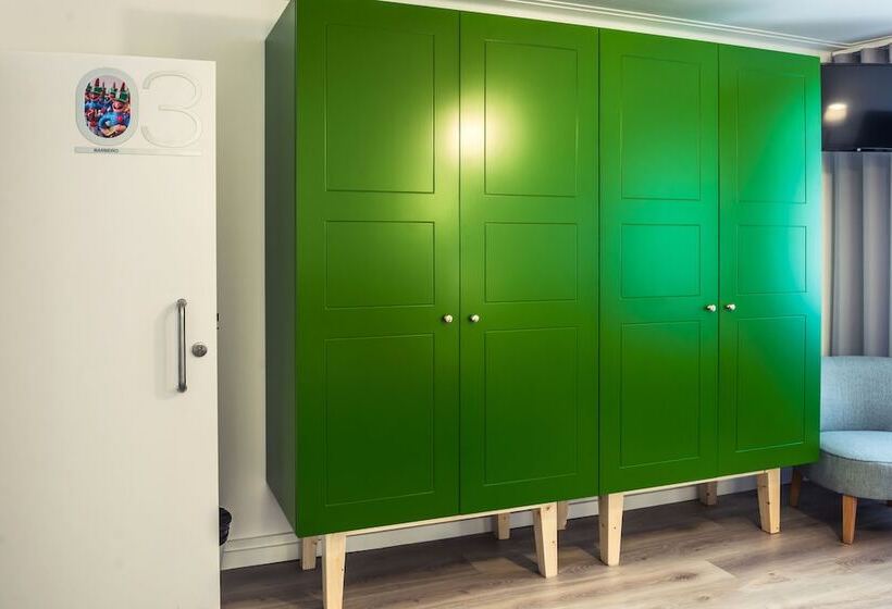 غرفة قياسية ثلاثية, In Barcelos Hostel & Guest House