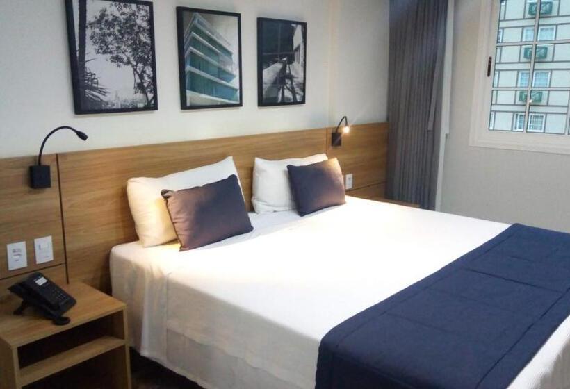 Студия Стандарт, Live Suites Itaipava