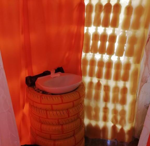 اتاق خانوادگی, Alojamiento Casa De Campo Los Cactus