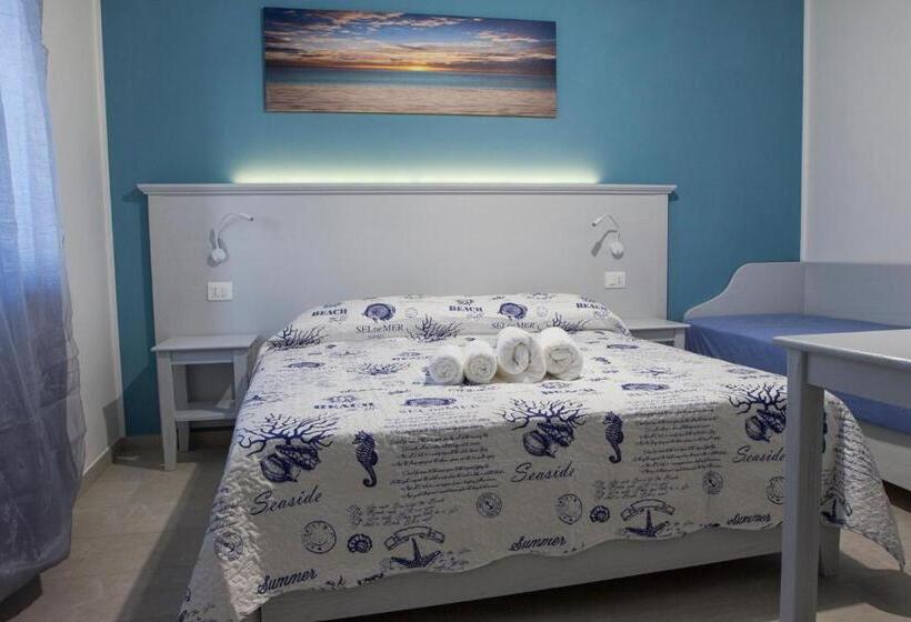 디럭스 테라스 룸 바다 전망, La Tonnara B&b