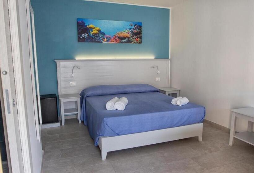 디럭스 룸, La Tonnara B&b