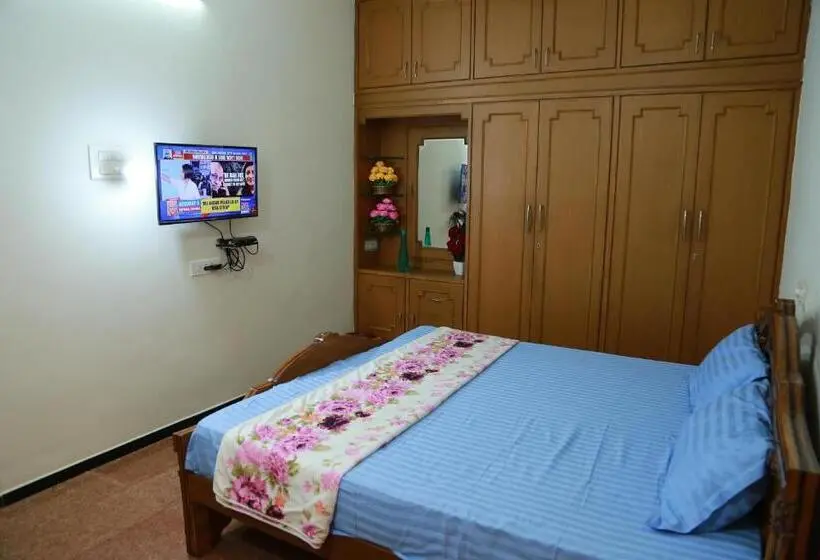 اتاق لوکس, Coimbatore Home Stay & Serviced Apartment