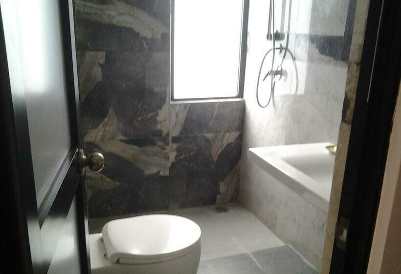 デラックスルーム, Himagira