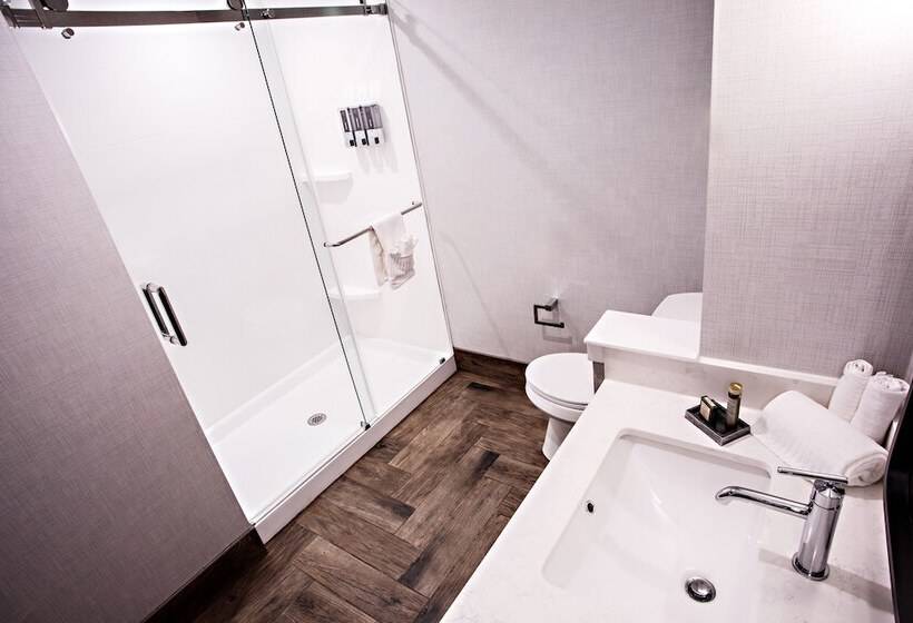 חדר דלוקס, Rock Lititz